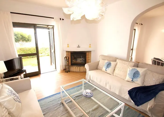 T2 Near The | B112 Lagoa (Algarve)